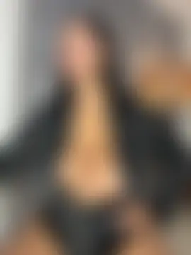 Mia_sweet80's Live Sex Cam Show