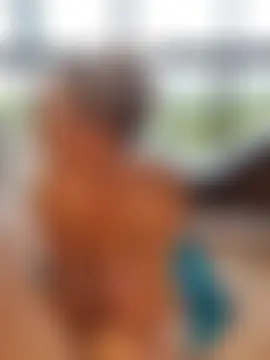 MissLMrJ's Live Sex Cam Show