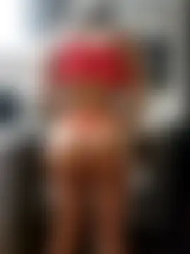 Caramel_Lights' Live Sex Cam Show