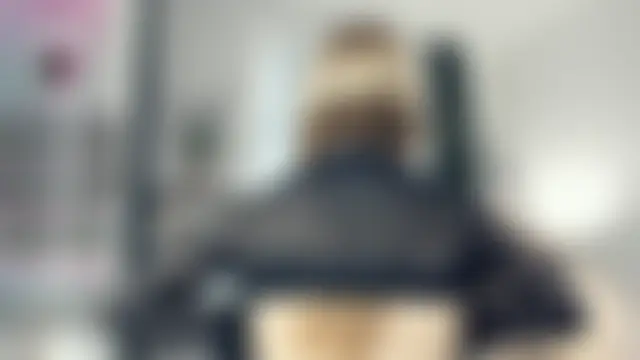 SerrenaAa's Live Sex Cam Show