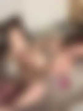 MrMrsRight's Webcam Show