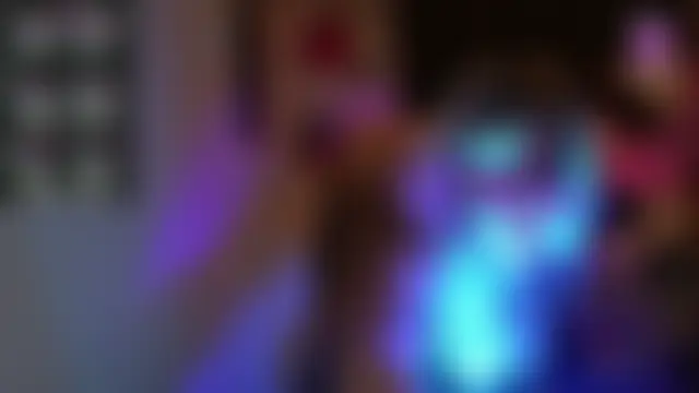 MonroeLoves' Live Sex Cam Show