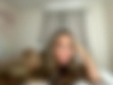 Honeyxoxxo's Live Sex Cam Show