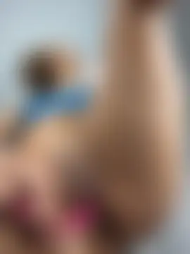 MystiqueXXX's Webcam Show