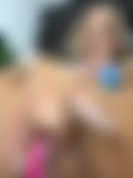 MystiqueXXX's Webcam Show