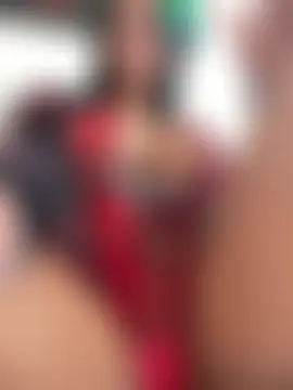 LaraHenao's Webcam Show