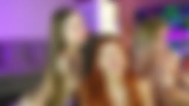 daisy_sexxxsirens' Live Sex Cam Show