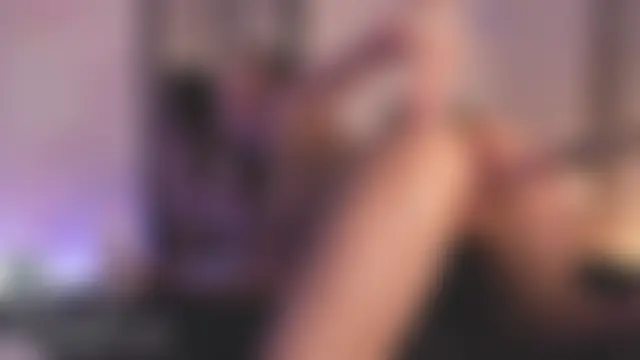 Elsieblow's Live Sex Cam Show