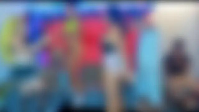 royalgirls_x's Webcam Show