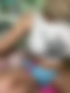 TrenaAnne's Live Sex Cam Show