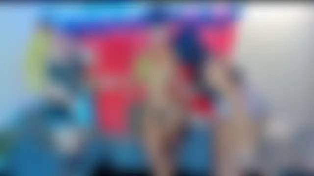 royalgirls_x's Webcam Show