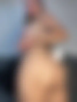 iam_sofia__'s Webcam Show