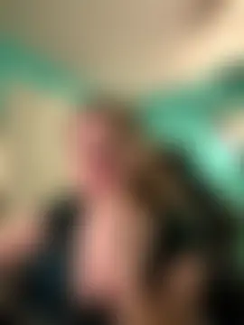 sexycarrie's Live Sex Cam Show