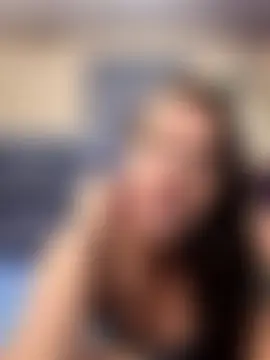 tastemecaroline's Webcam Show