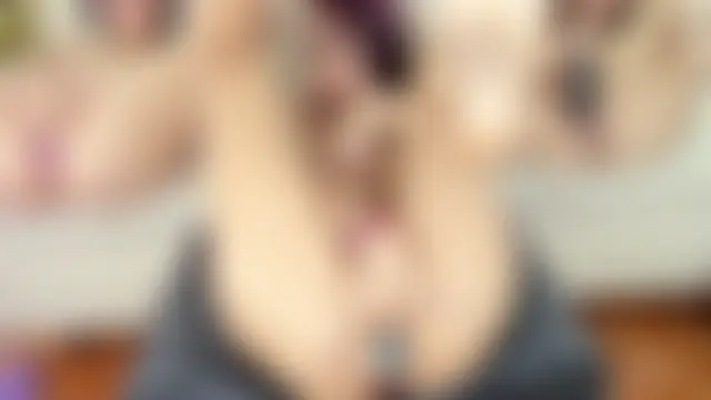 Hot_pretty_girls' Webcam Show