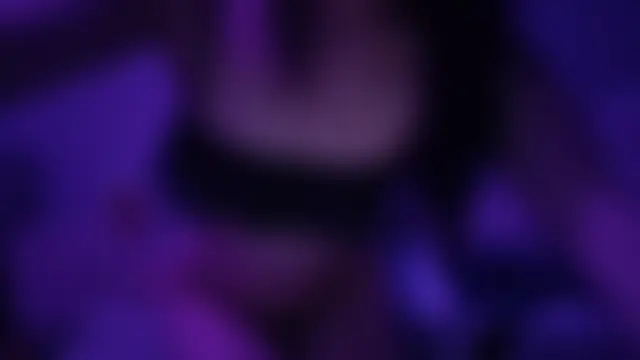 luvvivii's Live Sex Cam Show