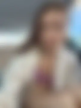 ZaraHill's Live Webcam Show