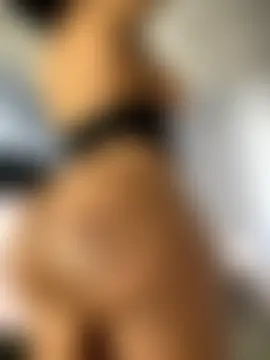 Mercedes_555's Webcam Show