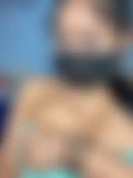 Hot-Haney77's Live Sex Cam Show