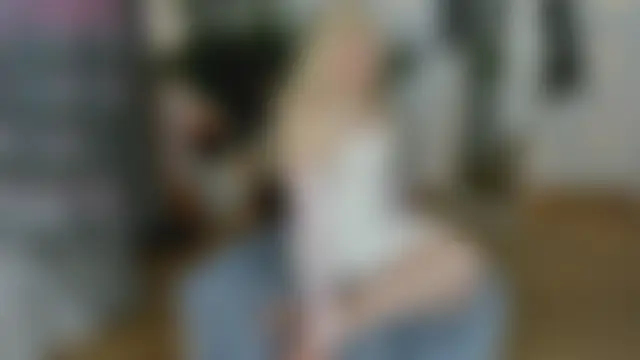 mellybloom's Live Sex Cam Show