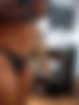 Caramel_Lights' Webcam Show