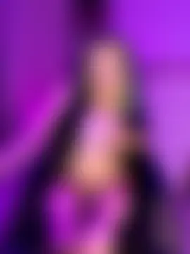 MiniSophiaa's Webcam Show