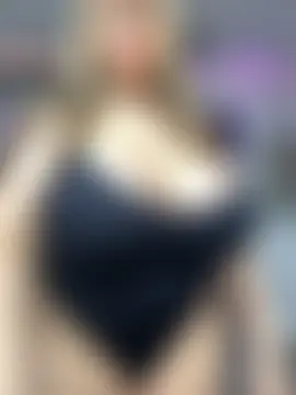 curvyfunlover's Live Sex Cam Show