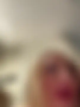 EmaSalis' Webcam Show