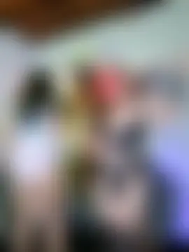 royalgirls_x's Live Sex Cam Show