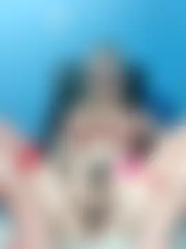 Lora85's Live Sex Cam Show