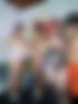 royalgirls_x's Live Sex Cam Show