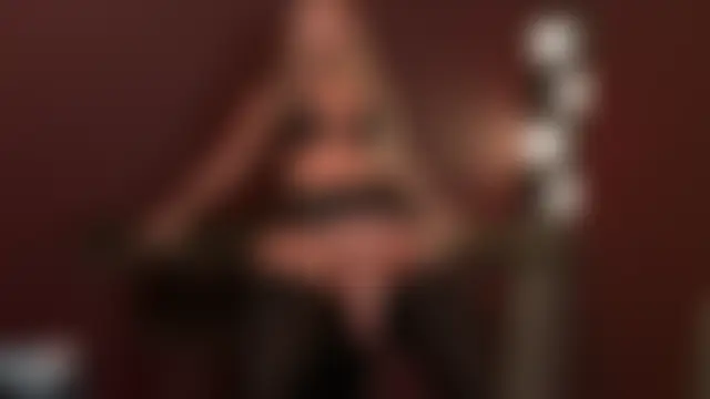 pretty_eymi's Webcam Show