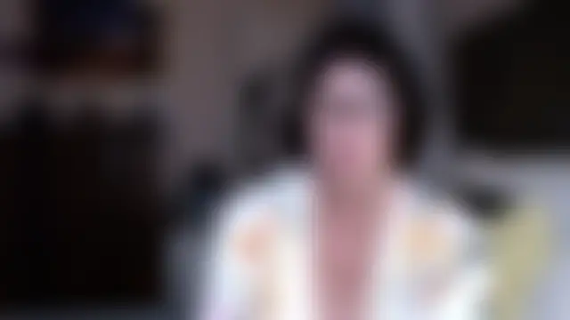 BigbustedBrenda's Live Sex Cam Show