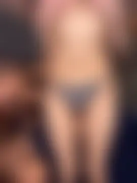 Rxse_10's Live Sex Cam Show