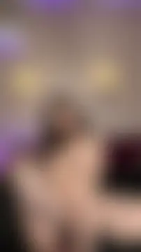 kellyvenous' Live Sex Cam Show