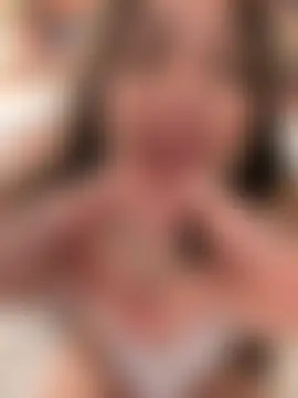 LoveLillyy's Live Sex Cam Show