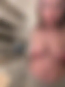 Cutiepiespanks' Live Sex Cam Show