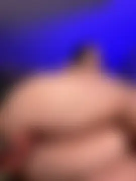 yourlilsecreet's Webcam Show