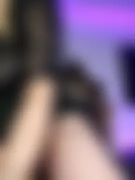 BustyVampyre's Webcam Show