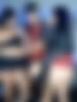 royalgirls_x's Webcam Show