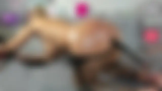 Lara_Croft-Milf_'s Live Sex Cam Show