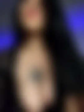 BustyVampyre's Webcam Show