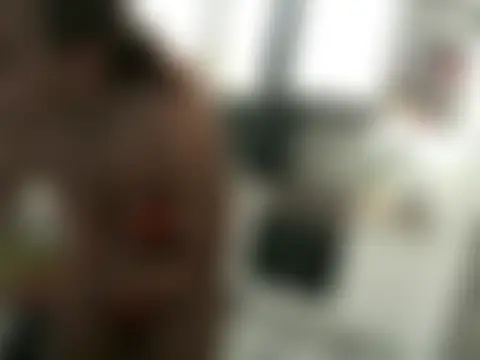 Bellaa25's Live Sex Cam Show