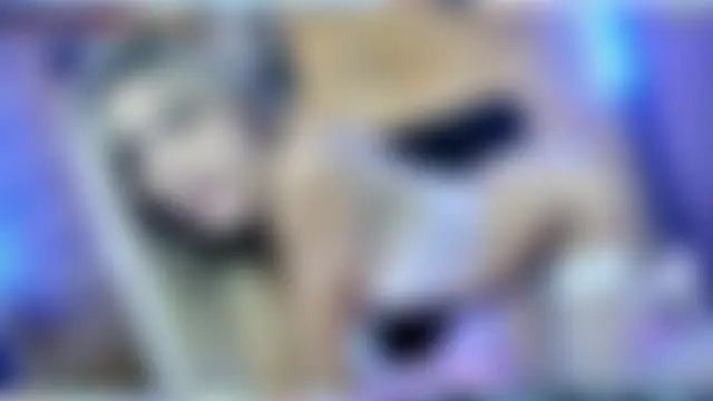 ale_lovee's Webcam Show