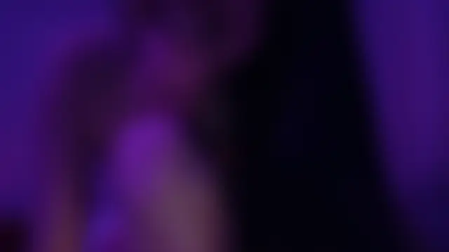 luvvivii's Webcam Show