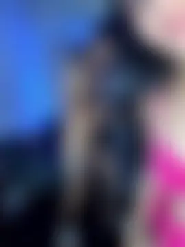 royalgirls_x's Live Sex Cam Show