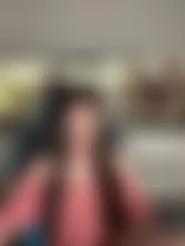 CurlyLara's Live Sex Cam Show