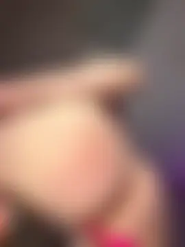 HugeBoobsAlice's Webcam Show