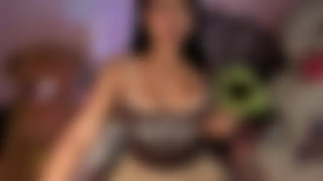 Pocahontascute_33's Webcam Show