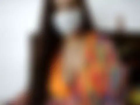 Gloie4u's Live Sex Cam Show